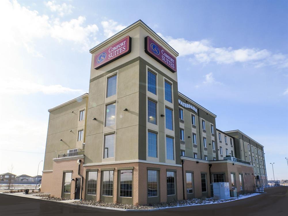 Comfort Suites Regina Exterior foto