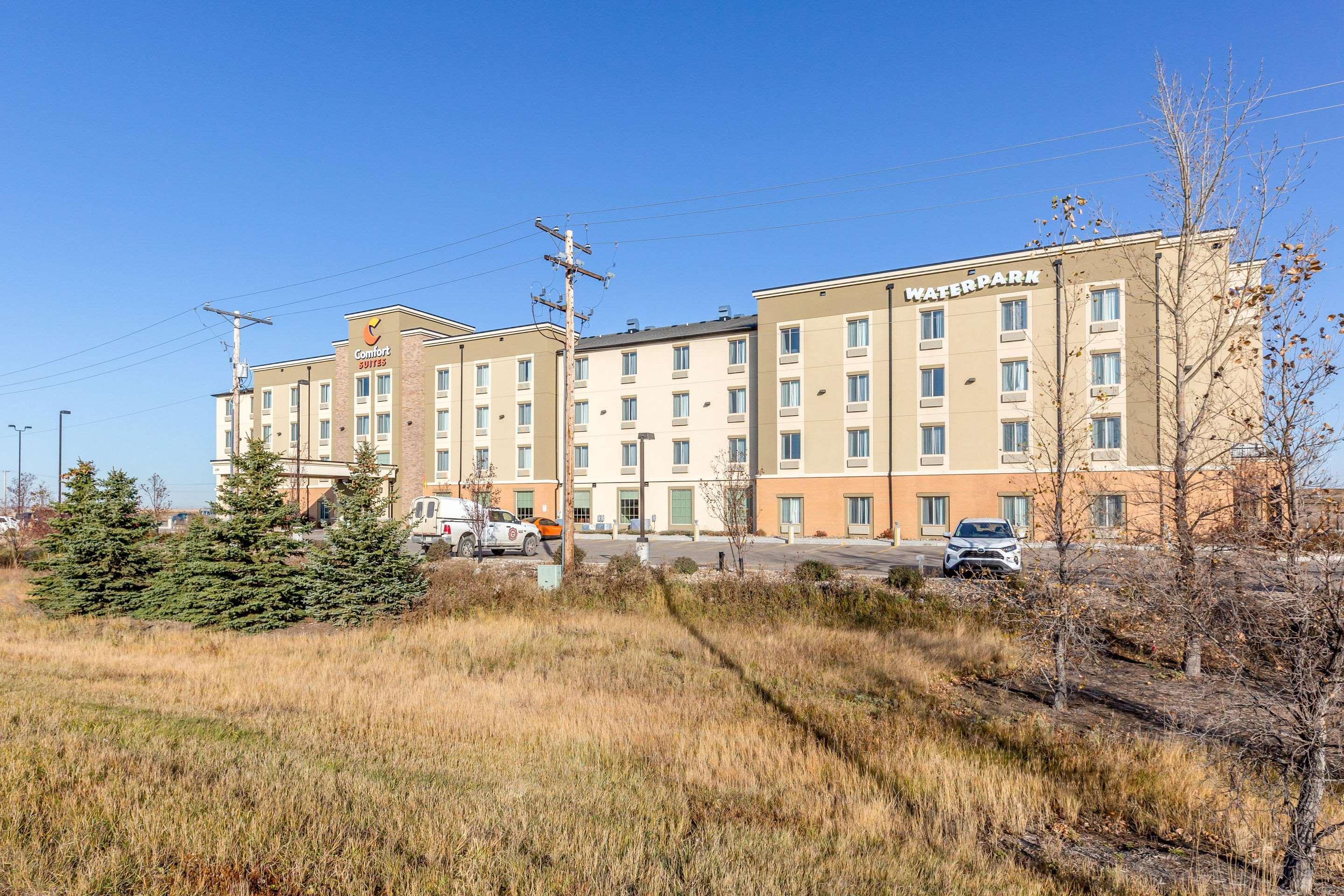 Comfort Suites Regina Exterior foto